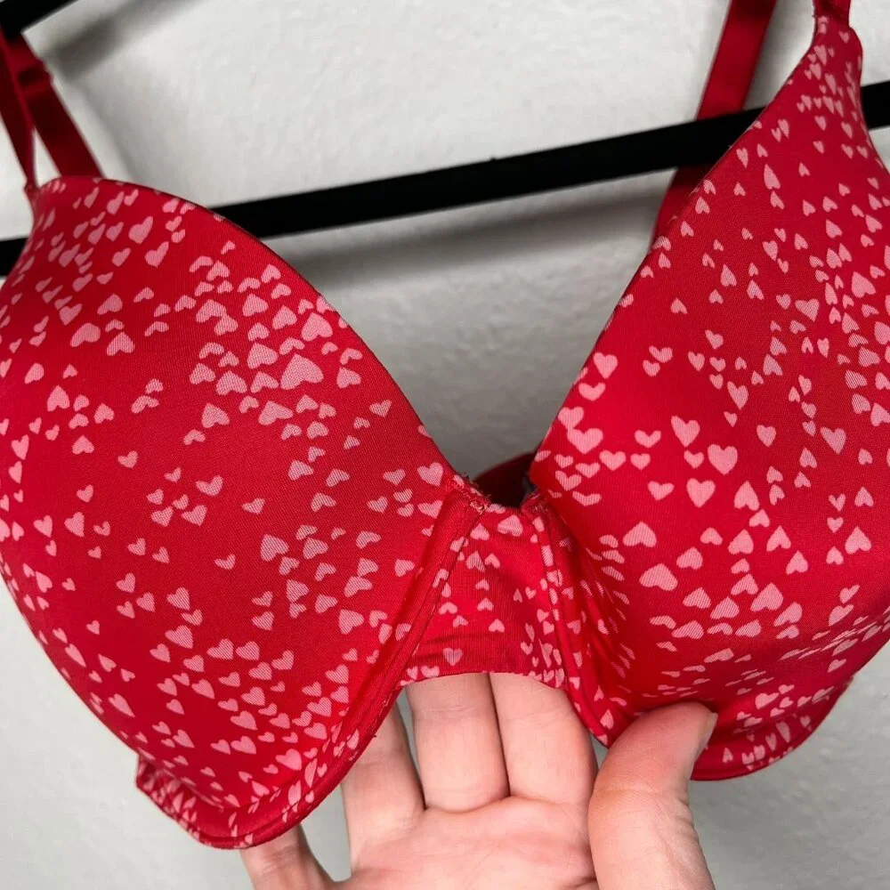 Victorias Secret 32DDD Red & Pink Hearts Underwire Lined Demi Bra